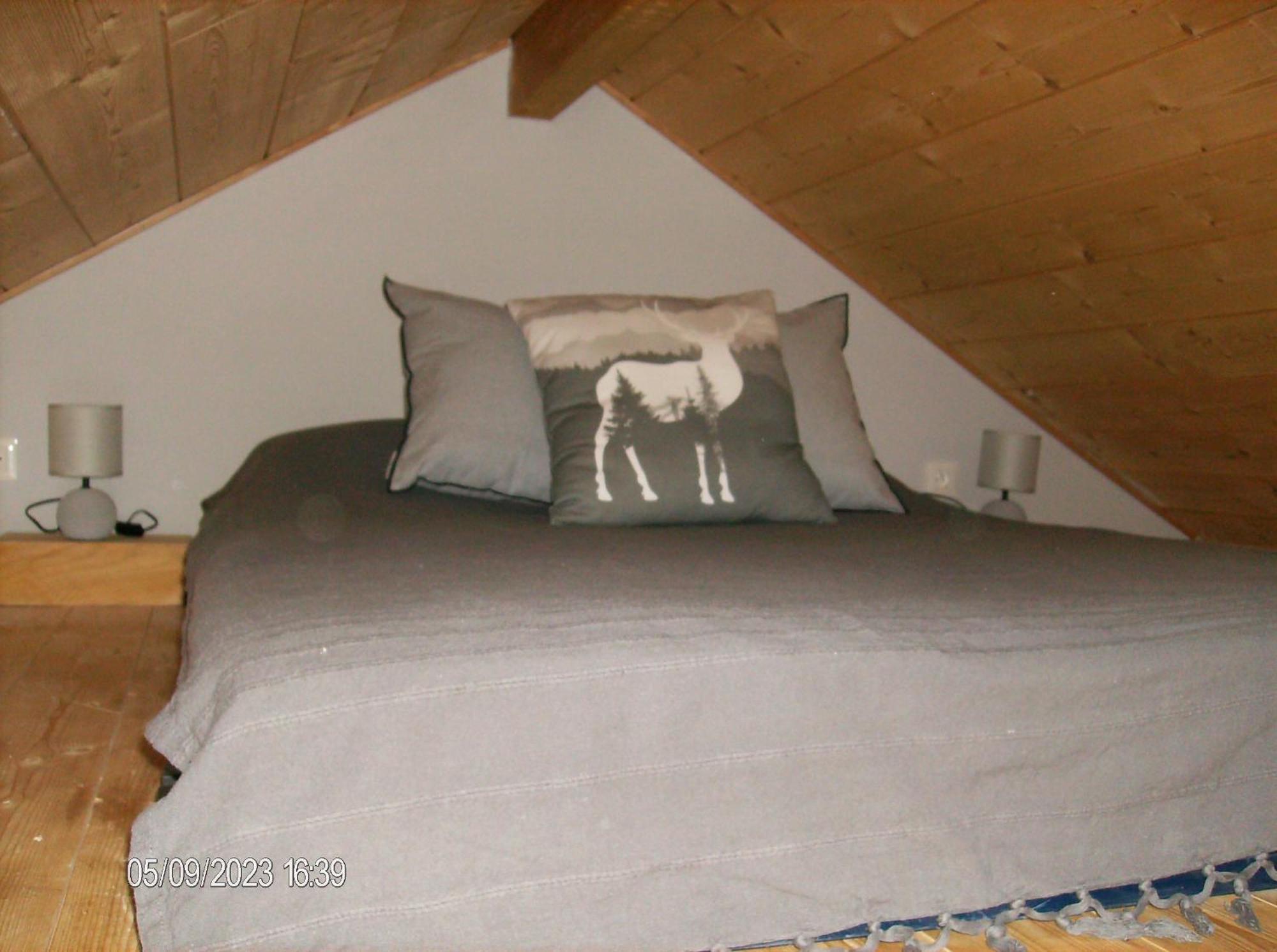 Chambres D'Hotes Sous Les Chenes Gondenans-Montby Exterior foto